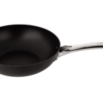 ARCOS Durapro Patelnia WOK nieprzywierająca czarna 698800 - 28cm